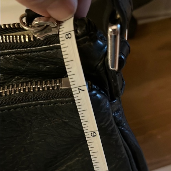 Margot Black Leather Crossbody Bag - pre-loved - Picture 9 of 11